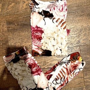 Posh Peanut Loungewear Long Sleeve Pajamas Bamboo Floral 5